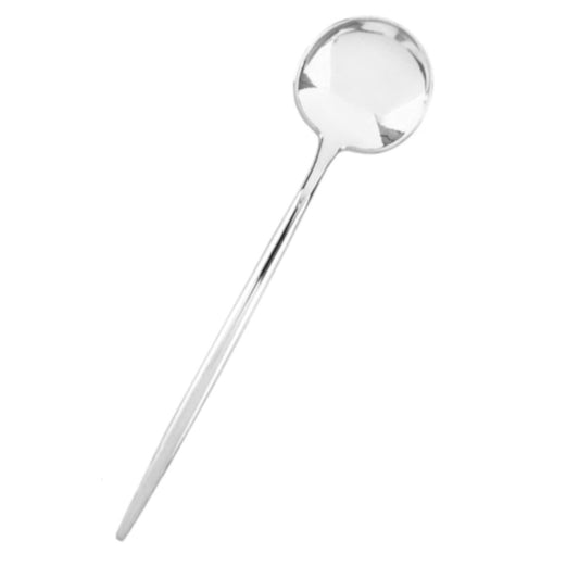 24 disposable silver spoons, standard size, in a set.